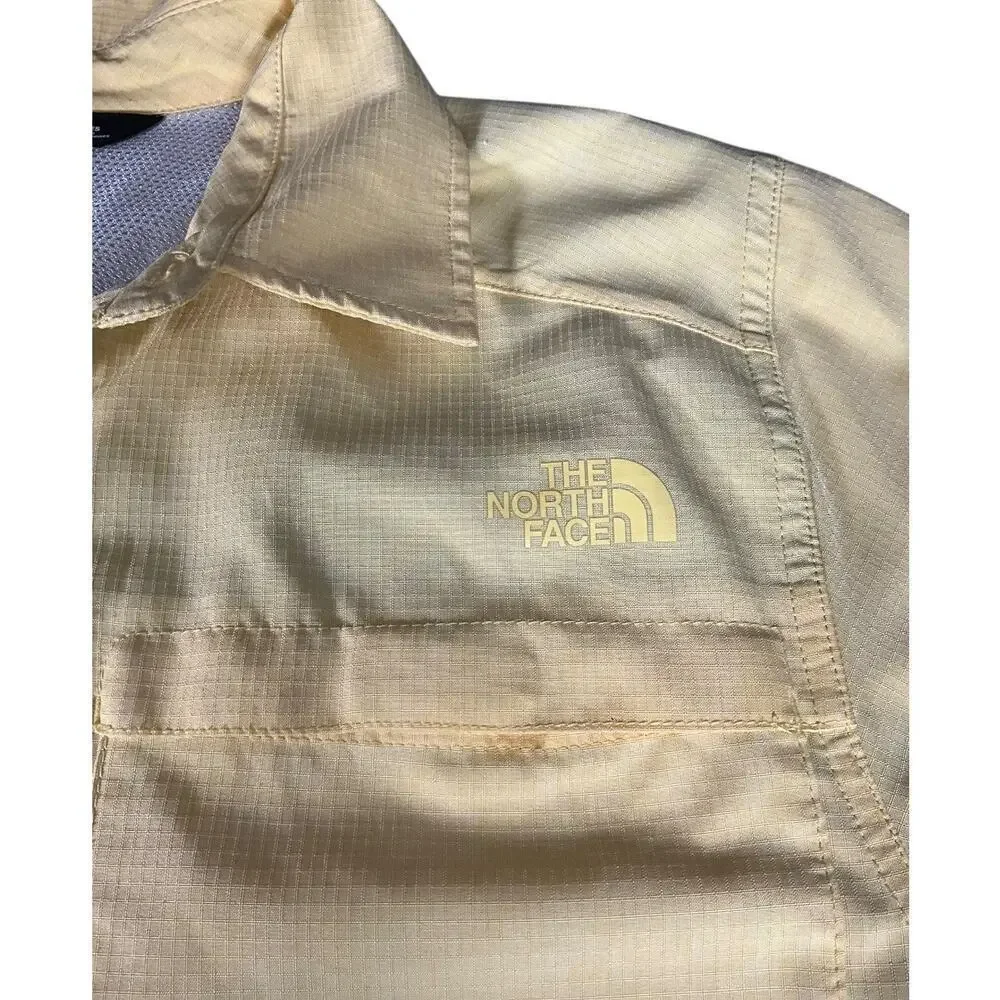 The North Face Yellow Ripstop Fishing Travel Short Sleeve Mens Shirt Size Medium